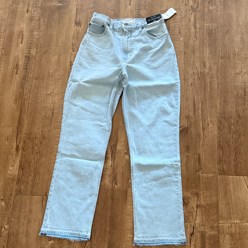 Abercrombie and Fitch Ultra High Rise 90s Straight Women's Jeans Curve Love